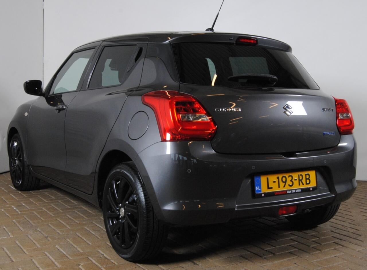 Suzuki SWIFT || Icl 6 maanden garantie! 1.2 Comfort Sm.Hyb.|| Camera| Dodehoek detectie| Stoelverwarming