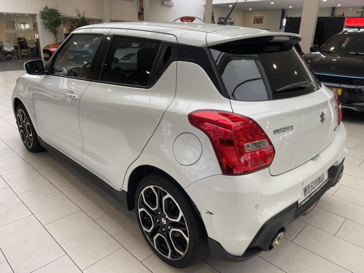 Suzuki SWIFT 1.4 Sport [ DEALER ONDERHOUDEN | TOT 10 JR GARANTIE ]