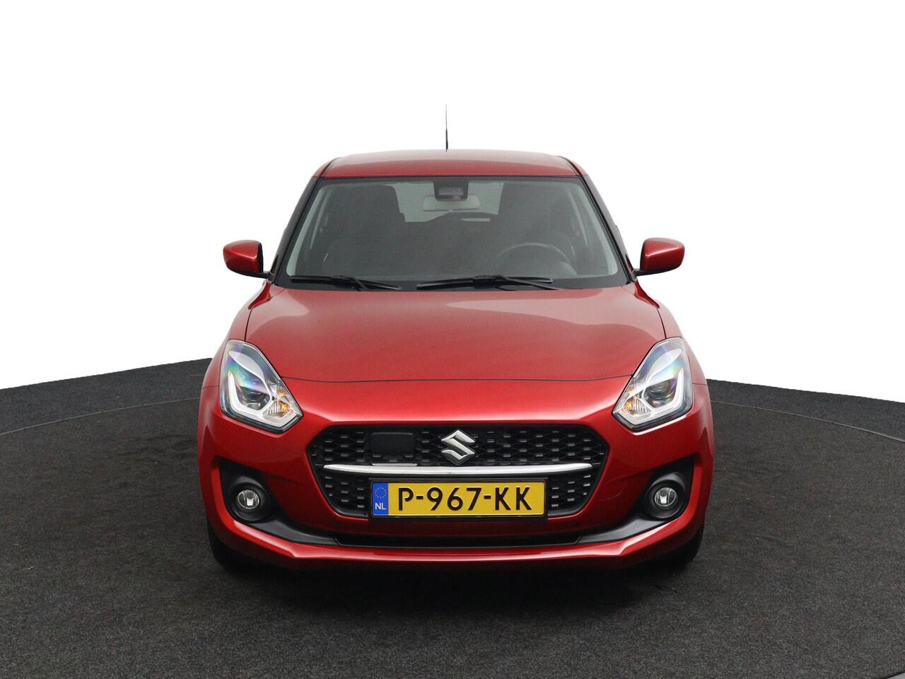 Suzuki SWIFT 1.2 Select Smart Hybrid | Trekhaak Afneembaar | Navigatie | Stoelverwarming | Achteruitrijcamera | Lichtmetalen Velgen |