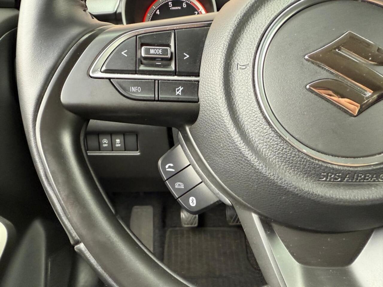 Suzuki SWIFT 1.2 COMFORT SM.HYB.