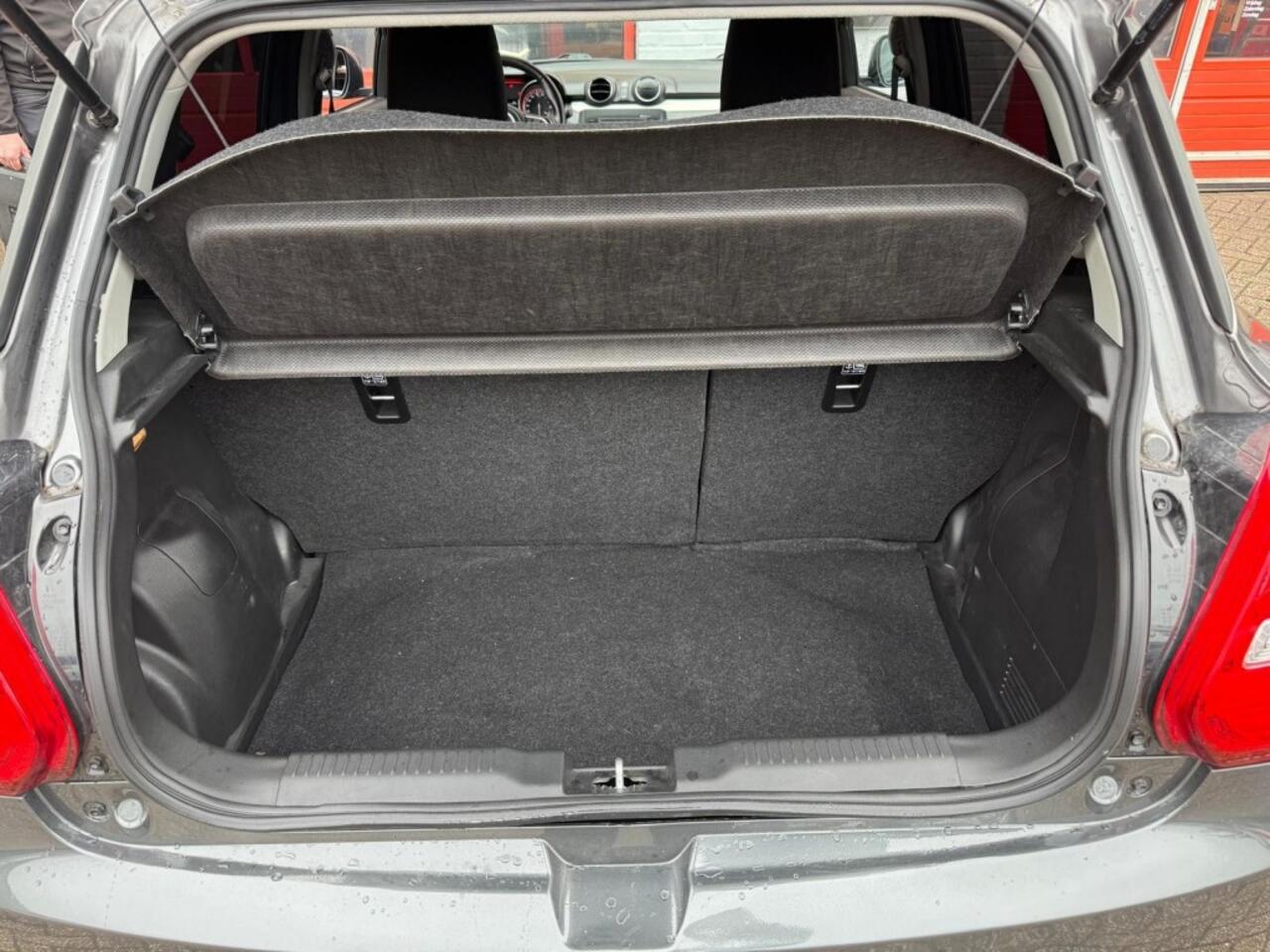 Suzuki SWIFT 1.2 COMFORT SM.HYB.