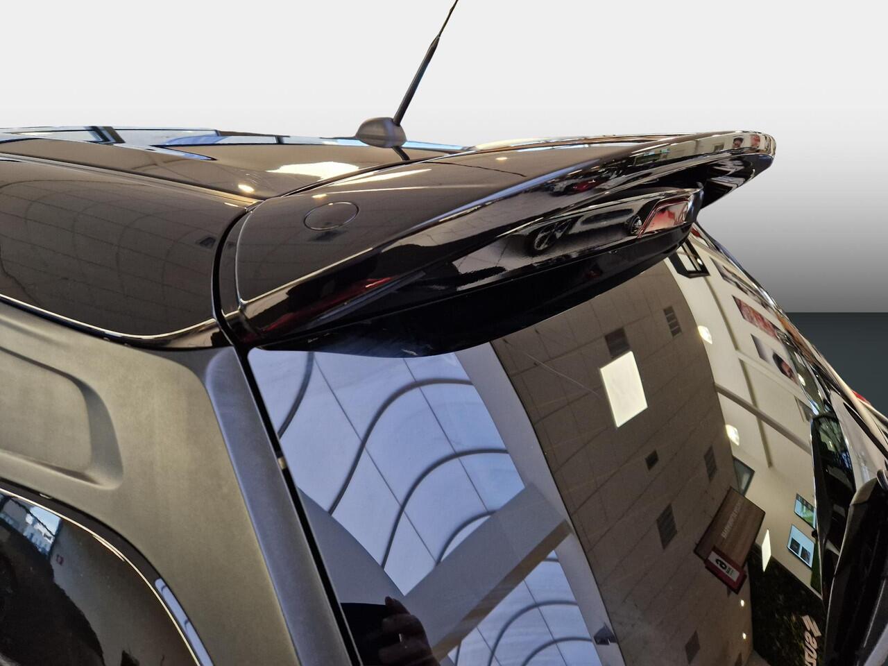 Suzuki SWIFT 1.2 Select Smart Hybrid | 16.000 KM!!! | Spoiler | Camera | RIJKLAARPRIJS!