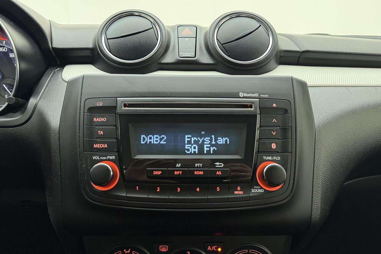 Suzuki SWIFT 1.2 Comfort Smart Hybrid 90pk | 5 Deurs | Airco | Radio CD | Bluetooth | Centrale Vergrendeling | 1e Eigenaar | Dealeronderhouden