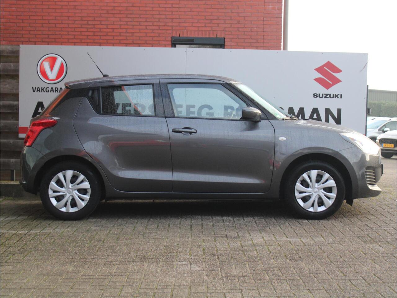 Suzuki SWIFT 1.2 Comfort Smart Hybrid Cruise Control, Trekhaak, Elektrische Ramen, Radio, Dimlicht Automatisch