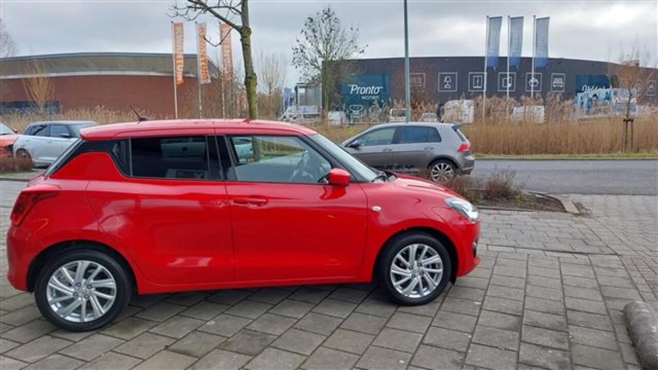 Suzuki SWIFT 1.2 DualJet Select Smart Hybrid S&S