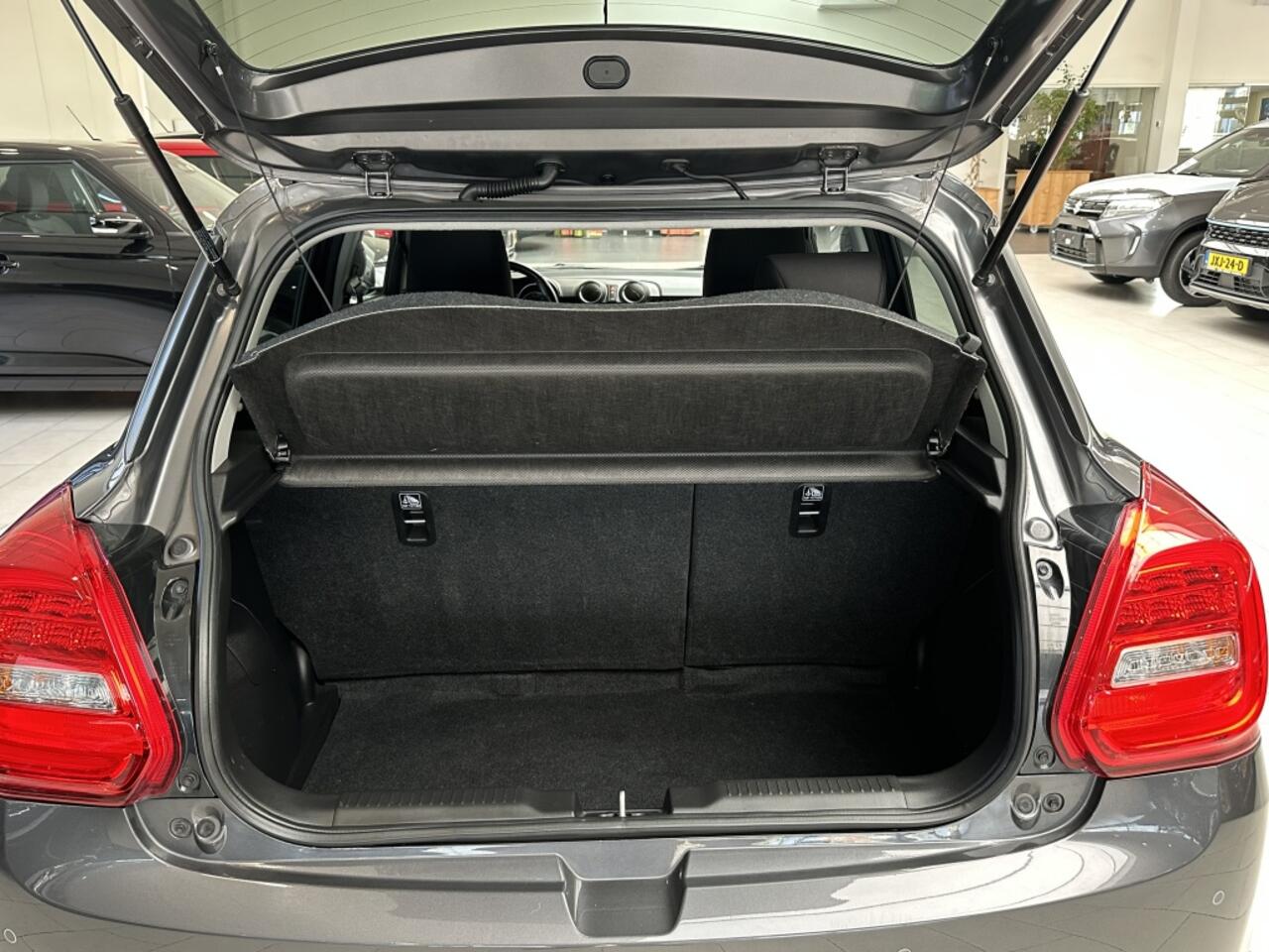 Suzuki SWIFT 1.2 Style Smart Hybride [10JAAR GARANTIE I CARPLAY | ACC ]