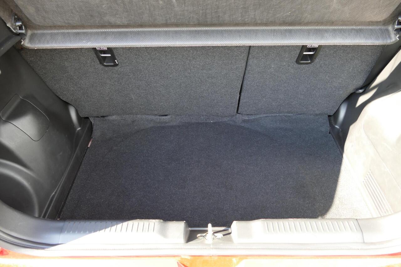 Suzuki SWIFT 1.2 Select Smart Hybrid | Airco | Cruise control| parkeersensoren | Rijklaarprijs