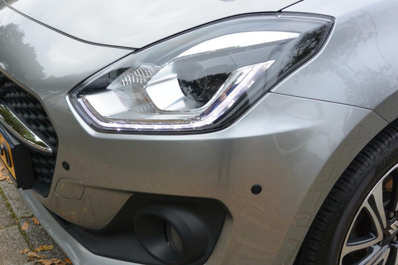 Suzuki SWIFT 1.2 Style CVT AUTOMAAT Smart Hybrid