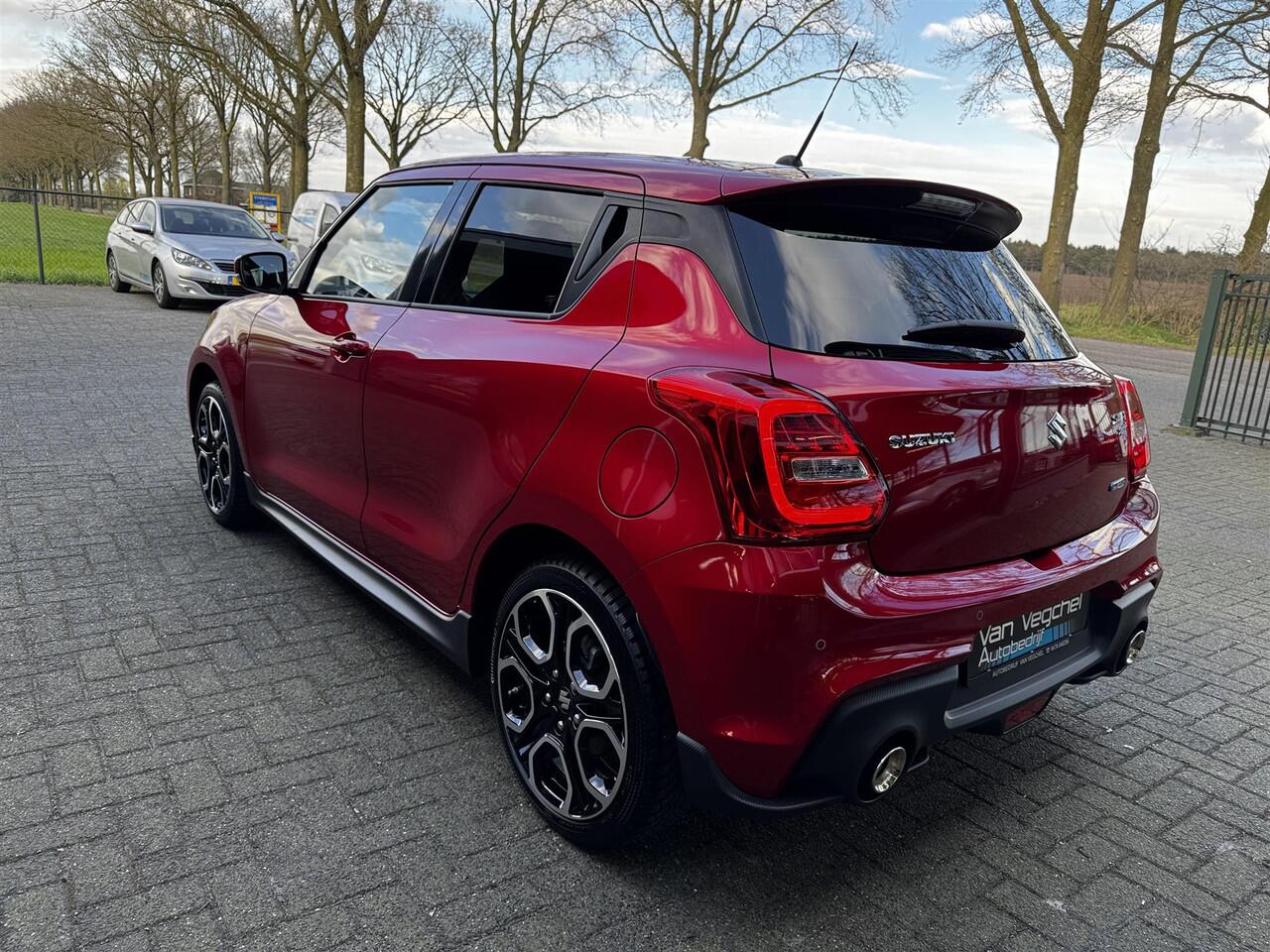 Suzuki SWIFT 1.4 Sport Sm.Hyb.