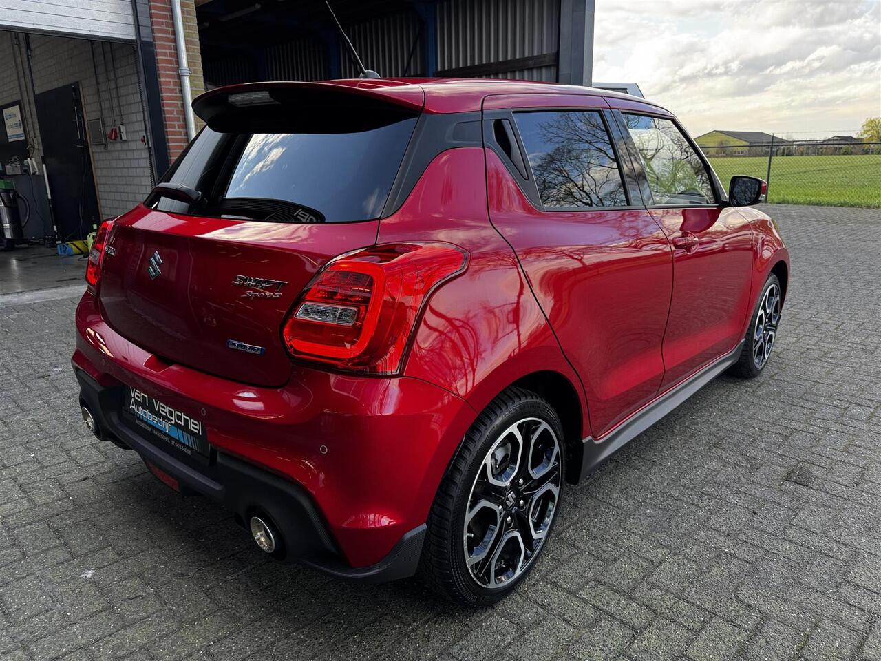 Suzuki SWIFT 1.4 Sport Sm.Hyb.