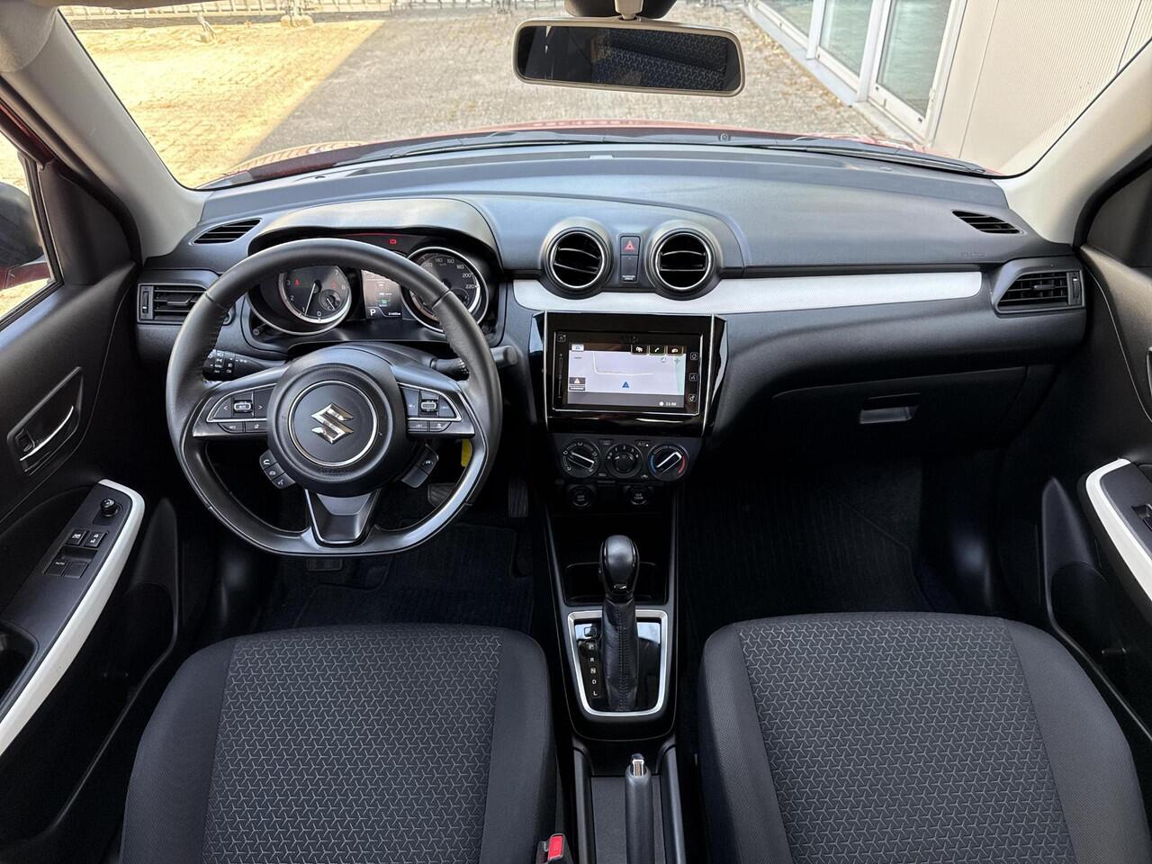 Suzuki SWIFT 1.2 Select Smart Hybrid **AUTOMAAT/ DODEHOEK DETECTIE/ STOELVERWARMING**