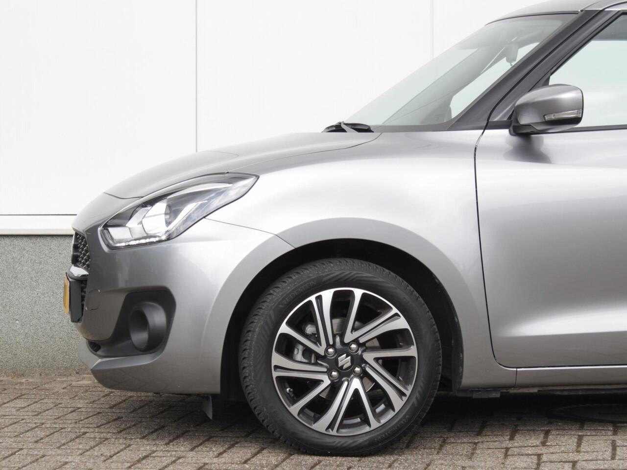 Suzuki SWIFT 1.2 Style Smart Hybrid Automaat | Navi | Adap. Cruise | Clima | Camera | Lm-Velgen