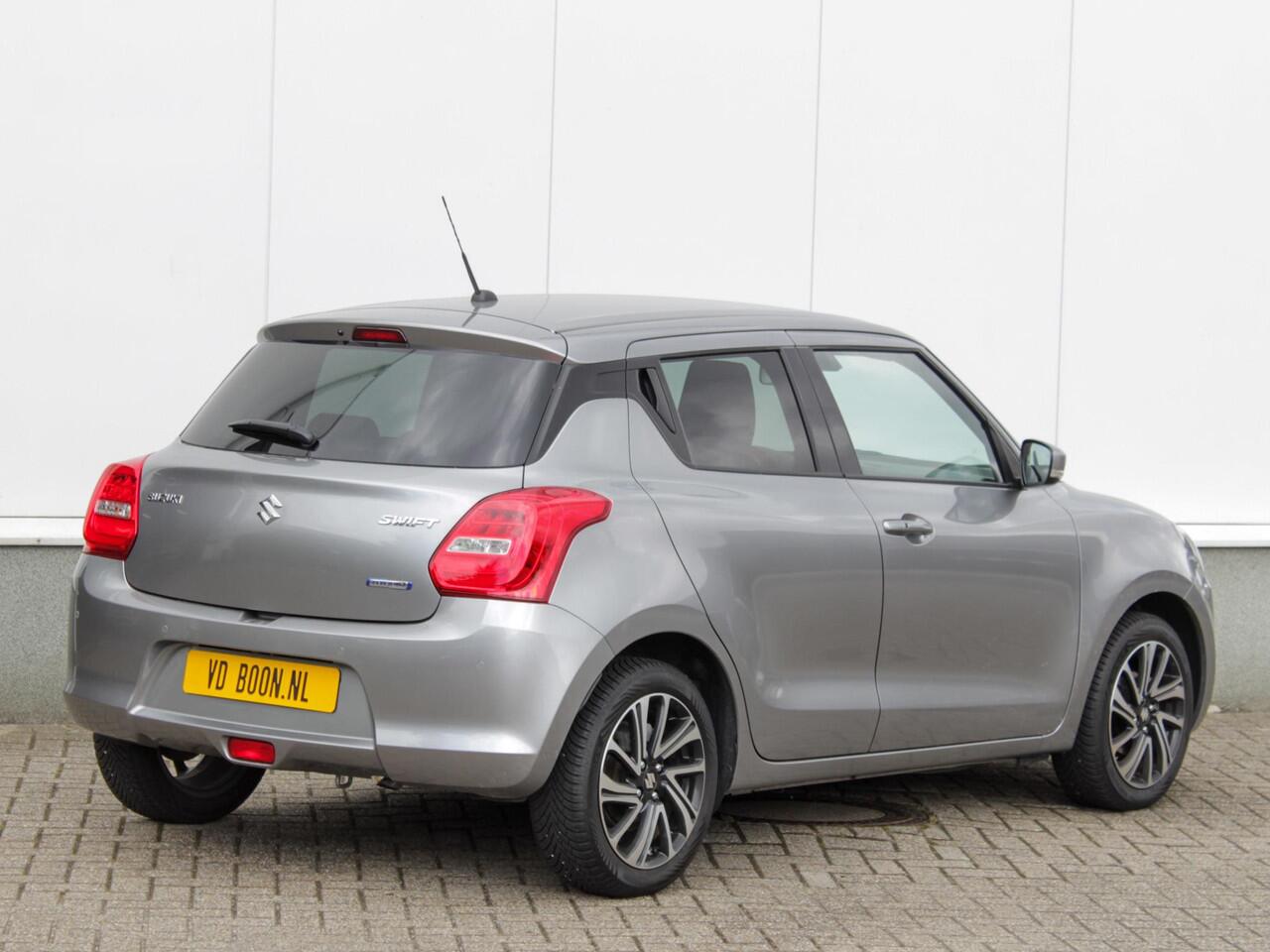 Suzuki SWIFT 1.2 Style Smart Hybrid Automaat | Navi | Adap. Cruise | Clima | Camera | Lm-Velgen