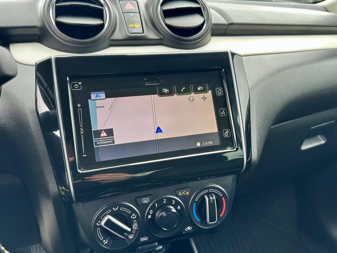 Suzuki SWIFT 1.2 Select SmartHybrid Automaat Camera Navi Cruise