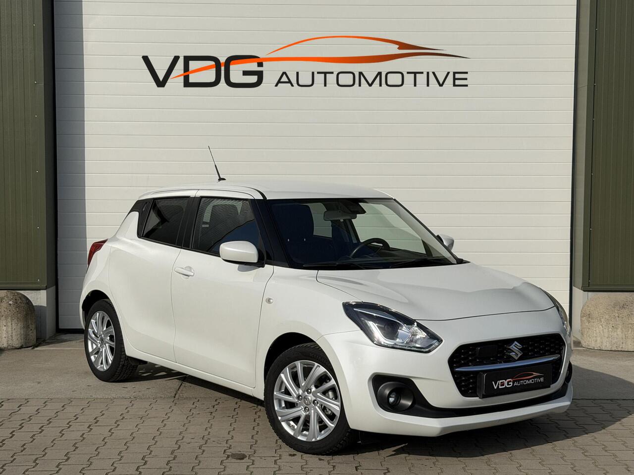 Suzuki SWIFT 1.2 Select Smart Hybrid / Navi / Camera / Adaptive Cruise / Stoelverwarming / Carplay