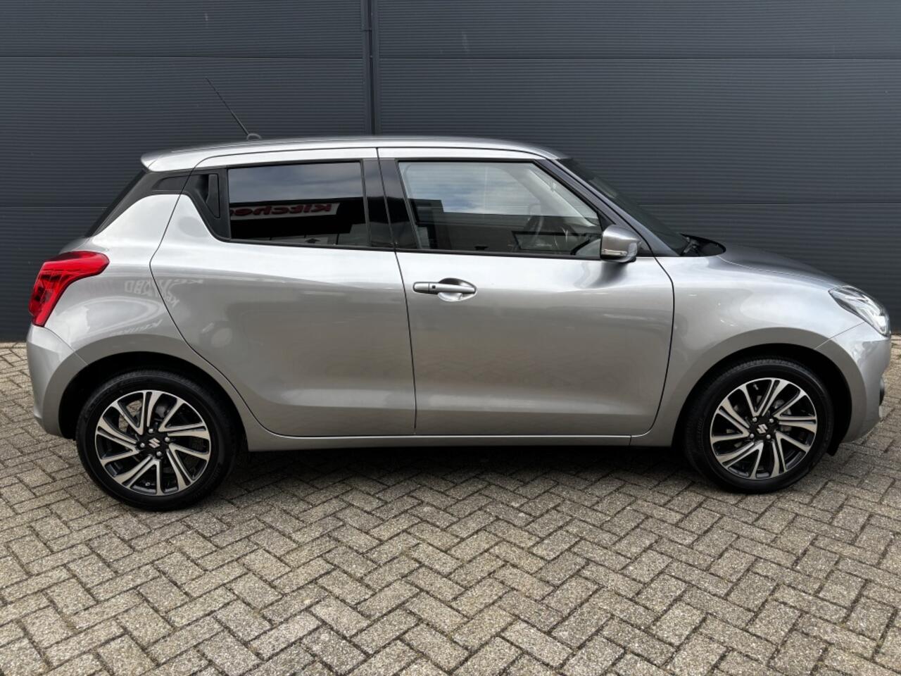 Suzuki SWIFT 1.2 Style Smart Hybrid | Navigatie | Apple Carplay & Android Aut