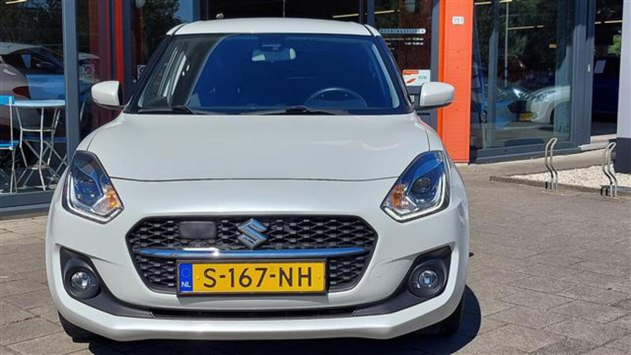 Suzuki SWIFT 1.2 SMART HYBRID STYLE