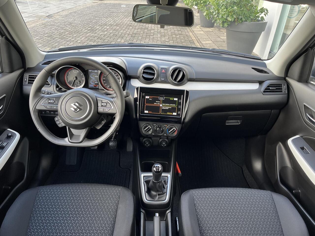 Suzuki SWIFT 1.2 Select Smart Hybrid Airco/Parkeersensoren