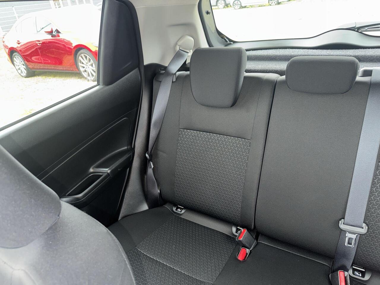 Suzuki SWIFT 1.2 Select Smart Hybrid | Rijklaar | Airco | Cruise control | Camera | LM velgen