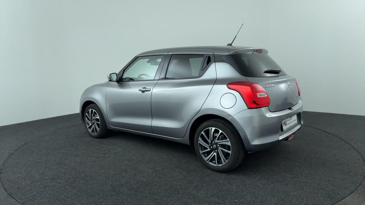 Suzuki SWIFT 1.2 Style Smart Hybrid | Allseasonbanden | Navigatie | Stoelverwarming
