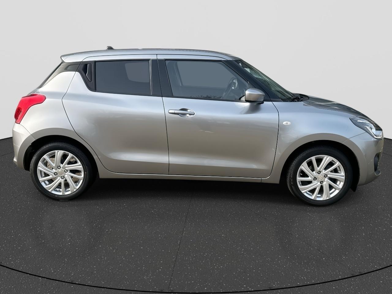 Suzuki SWIFT 1.2 Select Smart Hybrid | Rijklaar | Airco | Cruise control | Camera | LM velgen