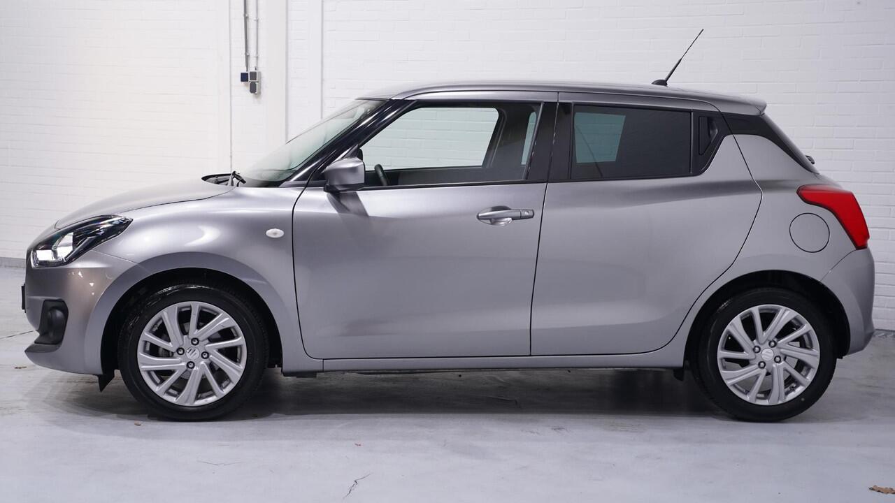 Suzuki SWIFT 1.2 Select Smart Hybrid Automaat Adapt. Cruise Camera achter, Dodehoek Assist, PDC achter