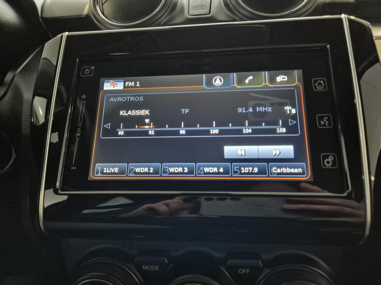 Suzuki SWIFT 1.2 Style SmartHybrid [AUTOMAAT|CLIMA| CRUISE| CARPLAY| LAGE KM]