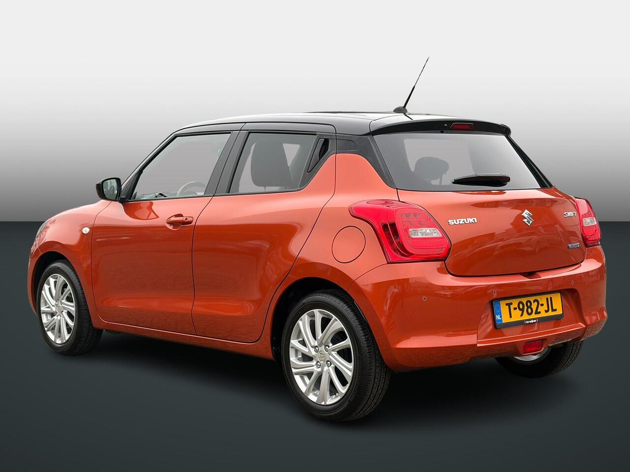 Suzuki SWIFT 1.2 Select Smart Hybrid Two Tone