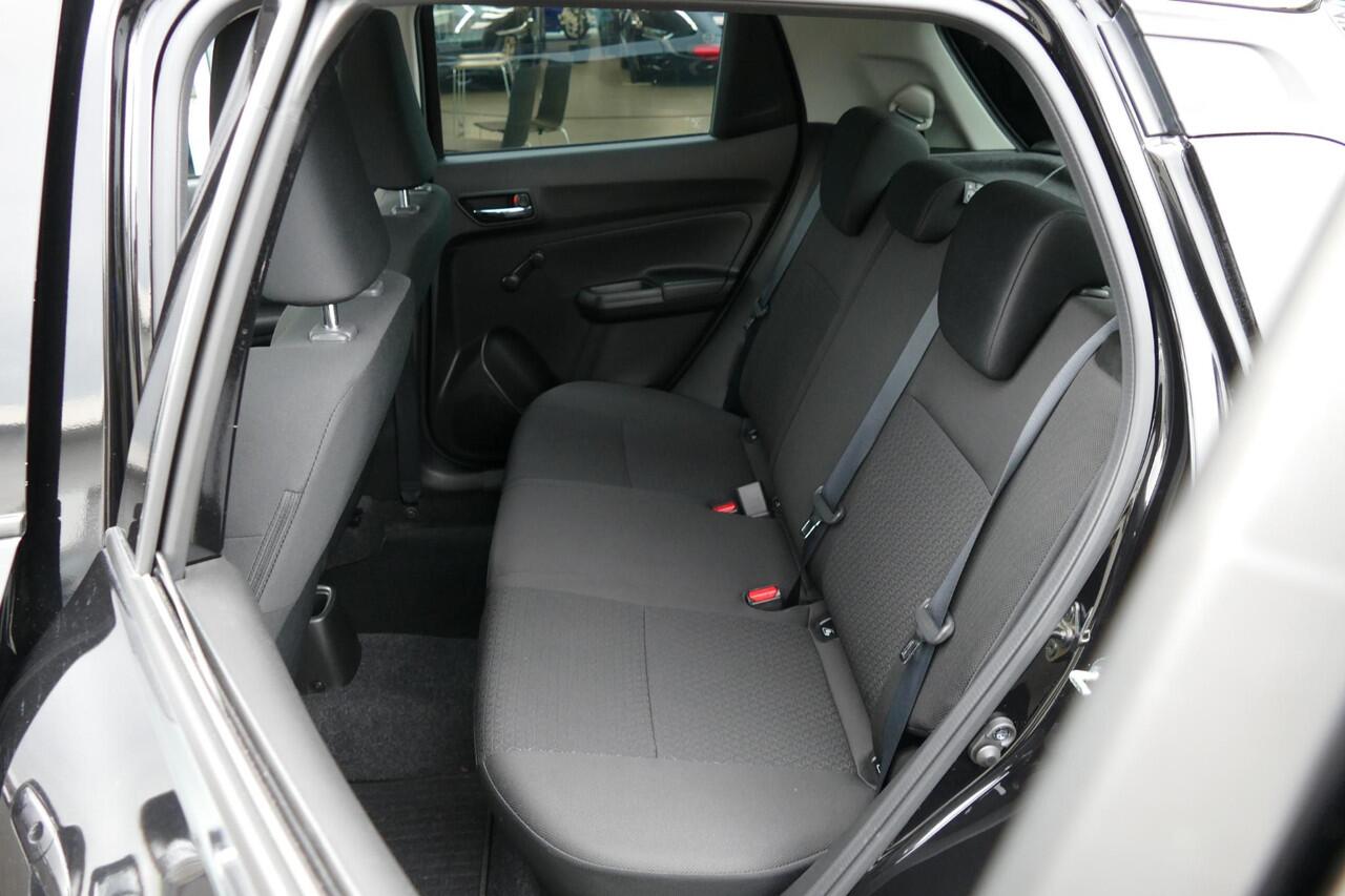 Suzuki SWIFT 1.2 Select Smart Hybrid | Navigatie | Climate control | Cruisecontrol | Camera | Rijklaarprijs |