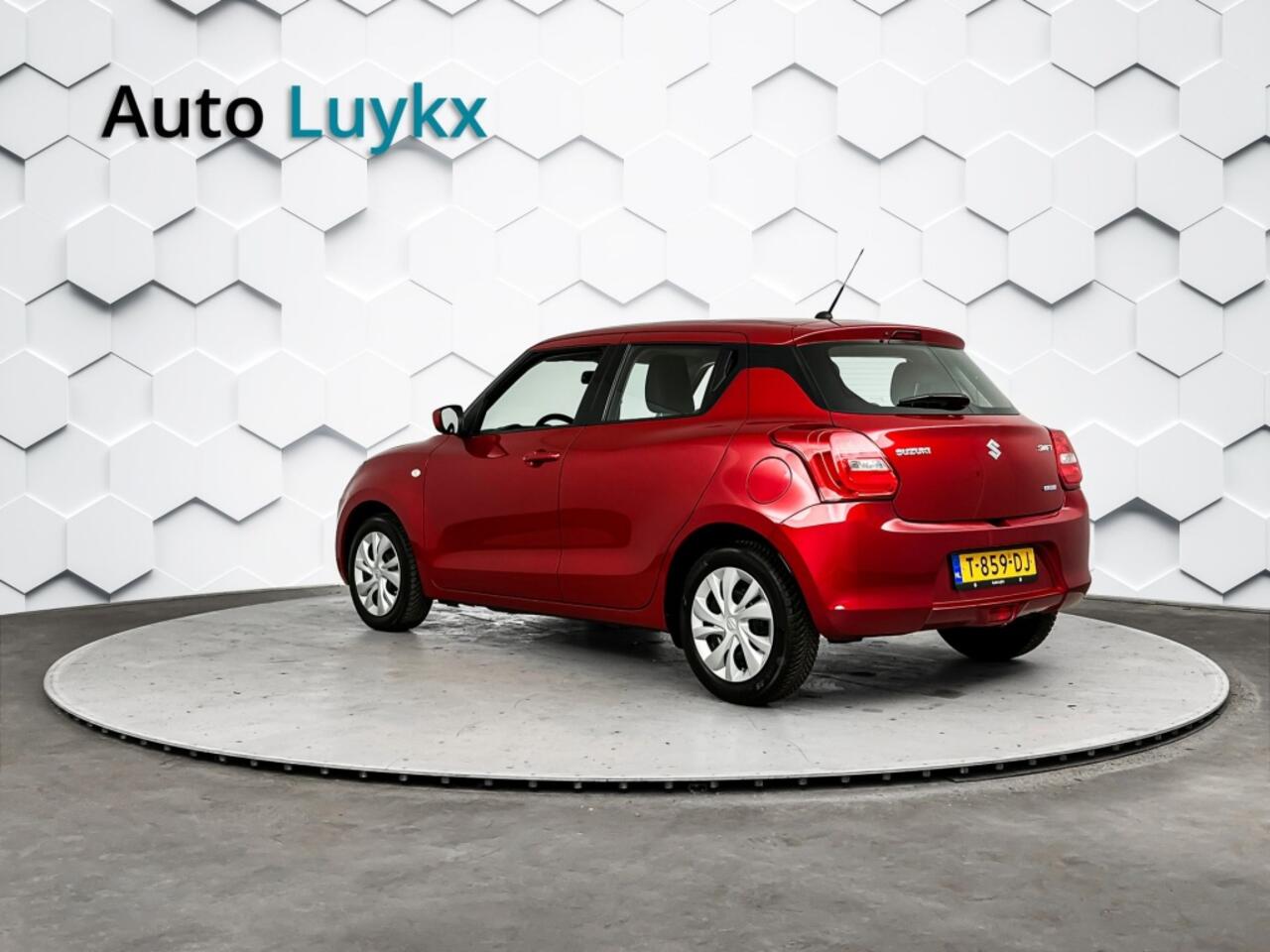Suzuki SWIFT 1.2 Comfort Smart Hybrid | Airco | Adaptieve Cruise Control | Bluetooth