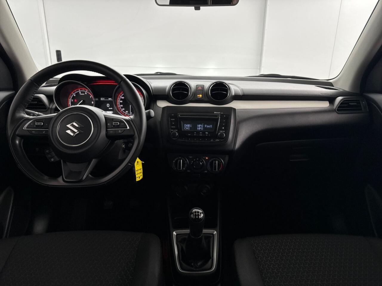 Suzuki SWIFT 1.2 Comfort Smart Hybrid | Airco | Adaptieve Cruise Control | Bluetooth