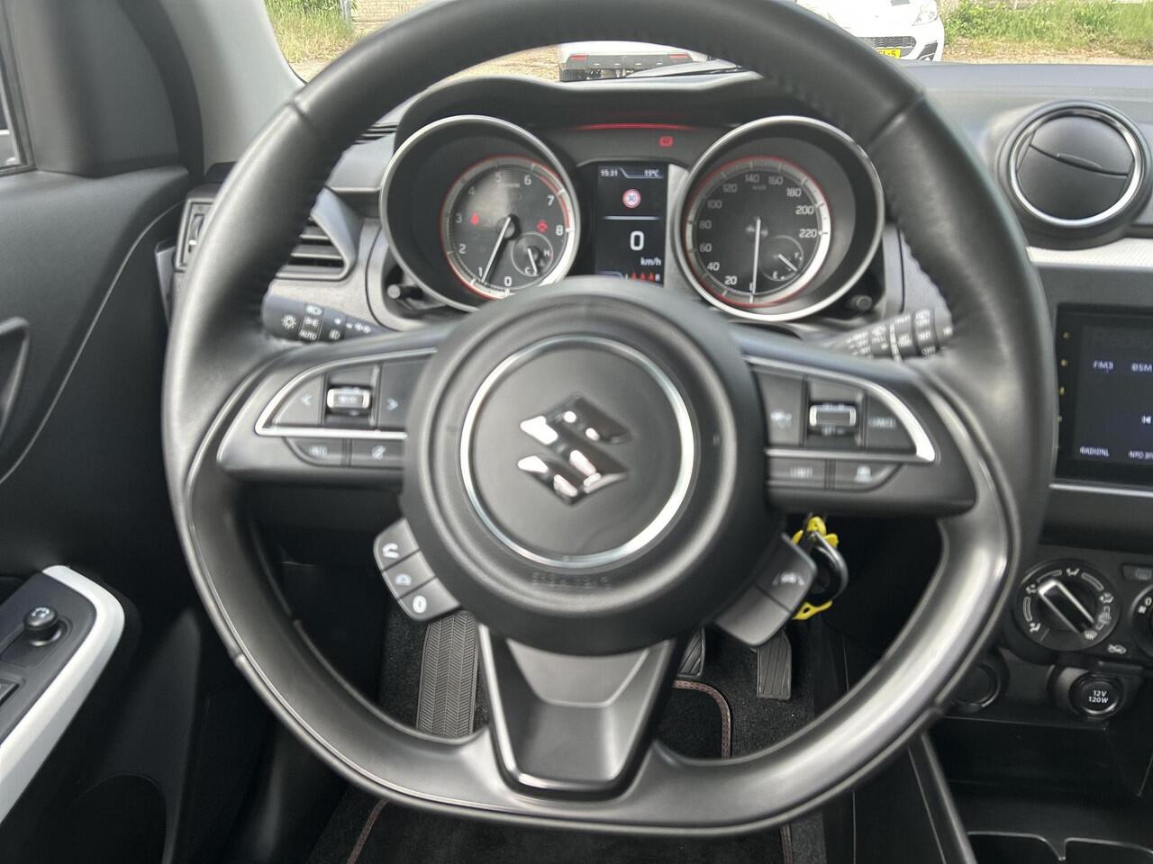 Suzuki SWIFT 1.2 Select Smart Hybrid