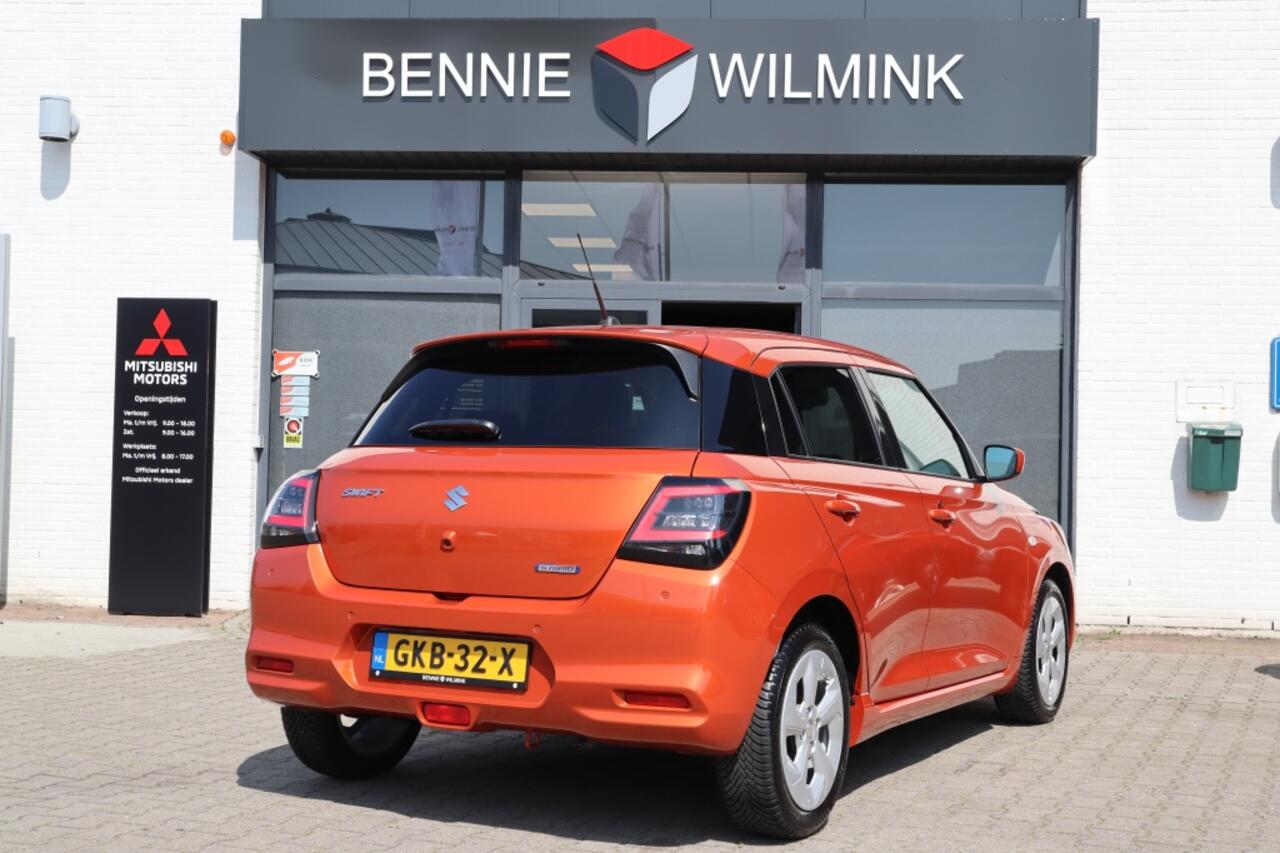 Suzuki SWIFT 1.2 Select Hybrid AllSeasons/AdaptiveCruise/Origineel NL auto