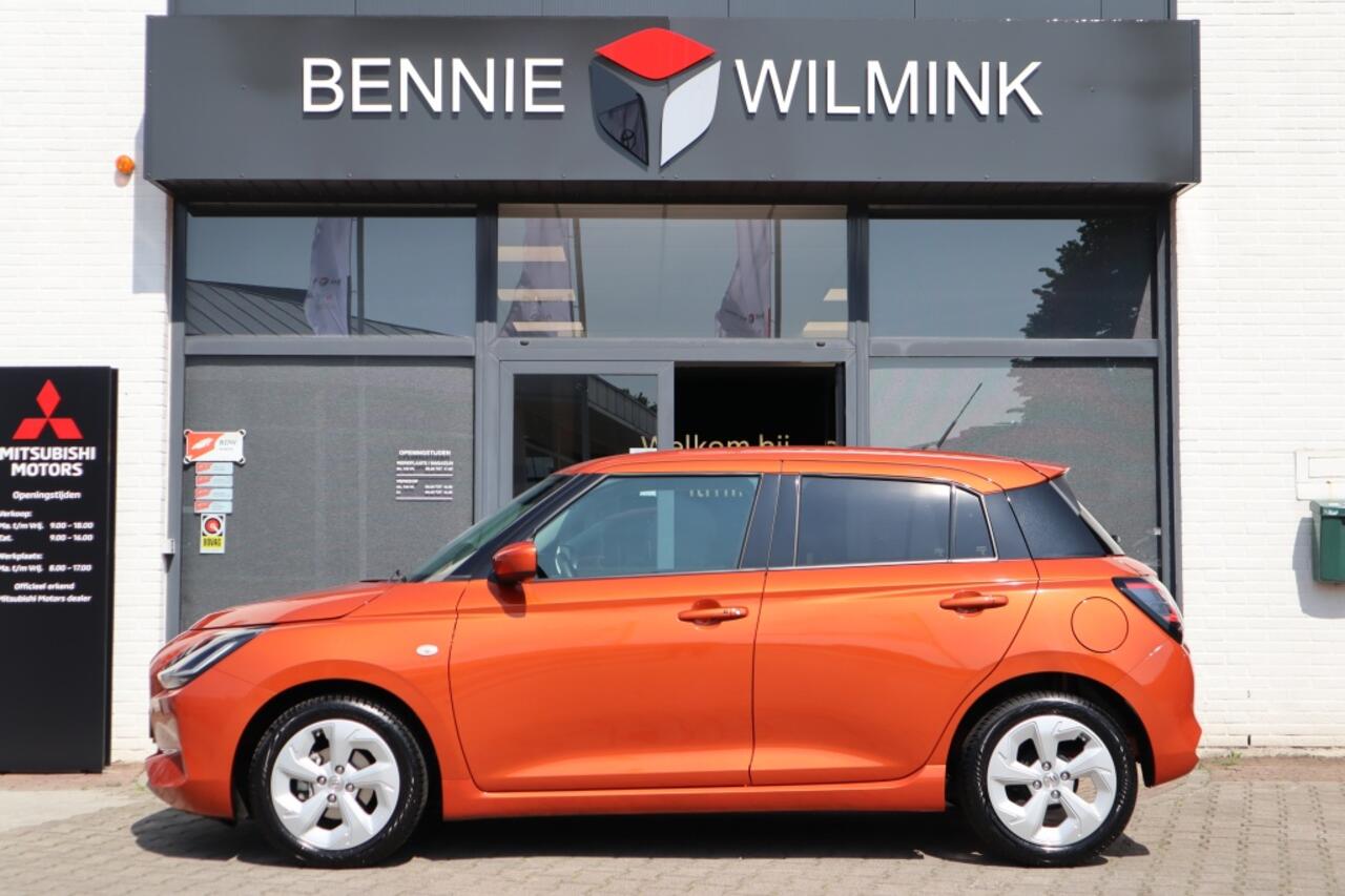 Suzuki SWIFT 1.2 Select Hybrid AllSeasons/AdaptiveCruise/Origineel NL auto
