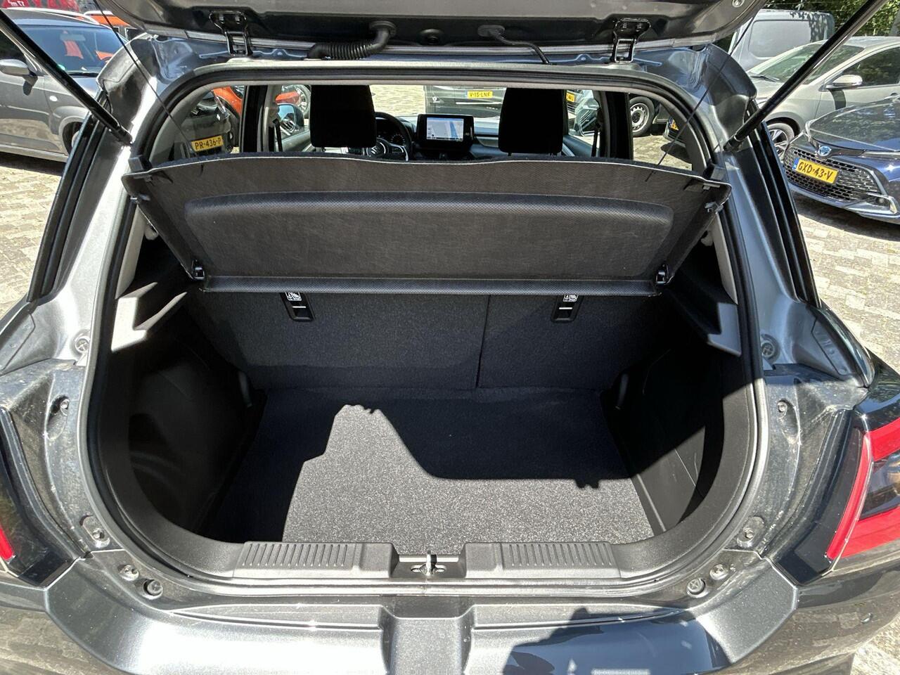 Suzuki SWIFT 1.2 Select Smart Hybrid | Rijklaar | Navigatie | Camera | Airco | Cruise Control Adaptief