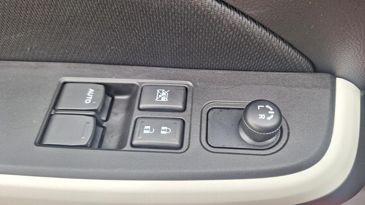 Suzuki SWIFT 1.2 Select Smart Hybrid automaat rijklaar prijs