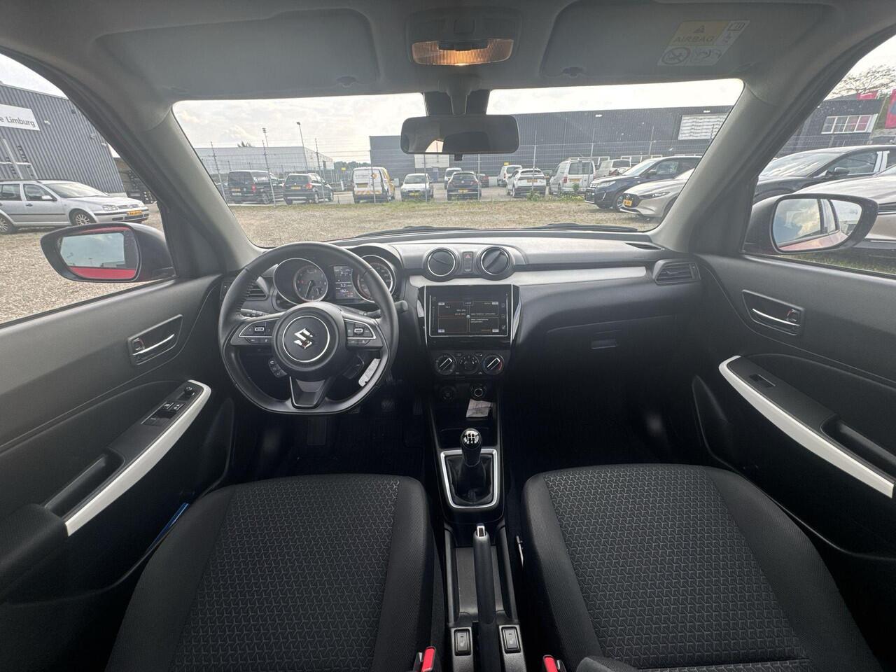 Suzuki SWIFT 1.2 Select Smart Hybrid | Rijklaar | Carplay | Stoelverwarming | Camera