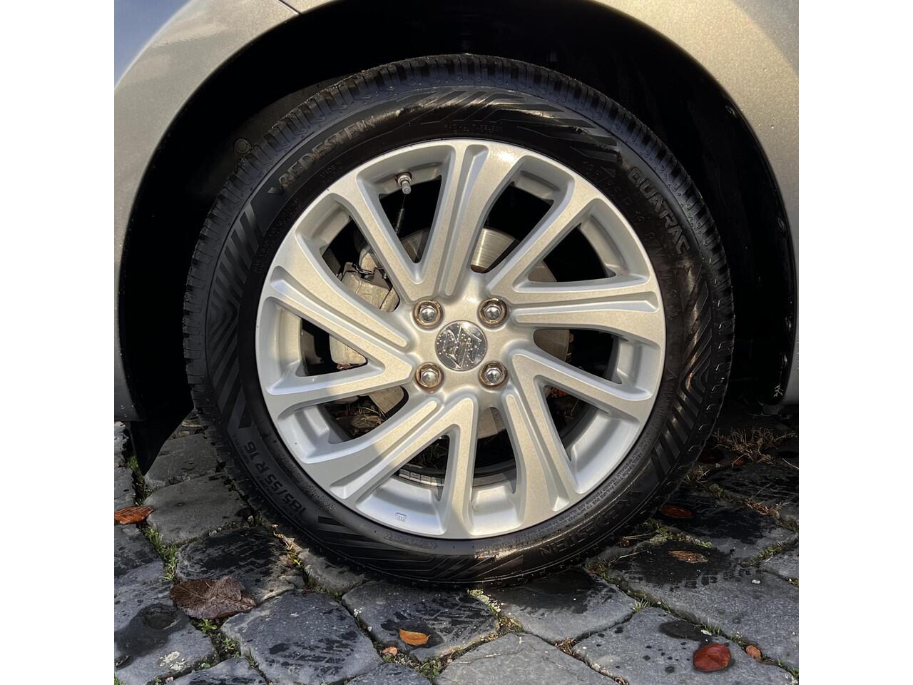 Suzuki SWIFT 1.2 Select Smart Hybrid | 16"LMV | Carplay | Stoelverw. | Adap.Cruise | All-in rijklaarprijs