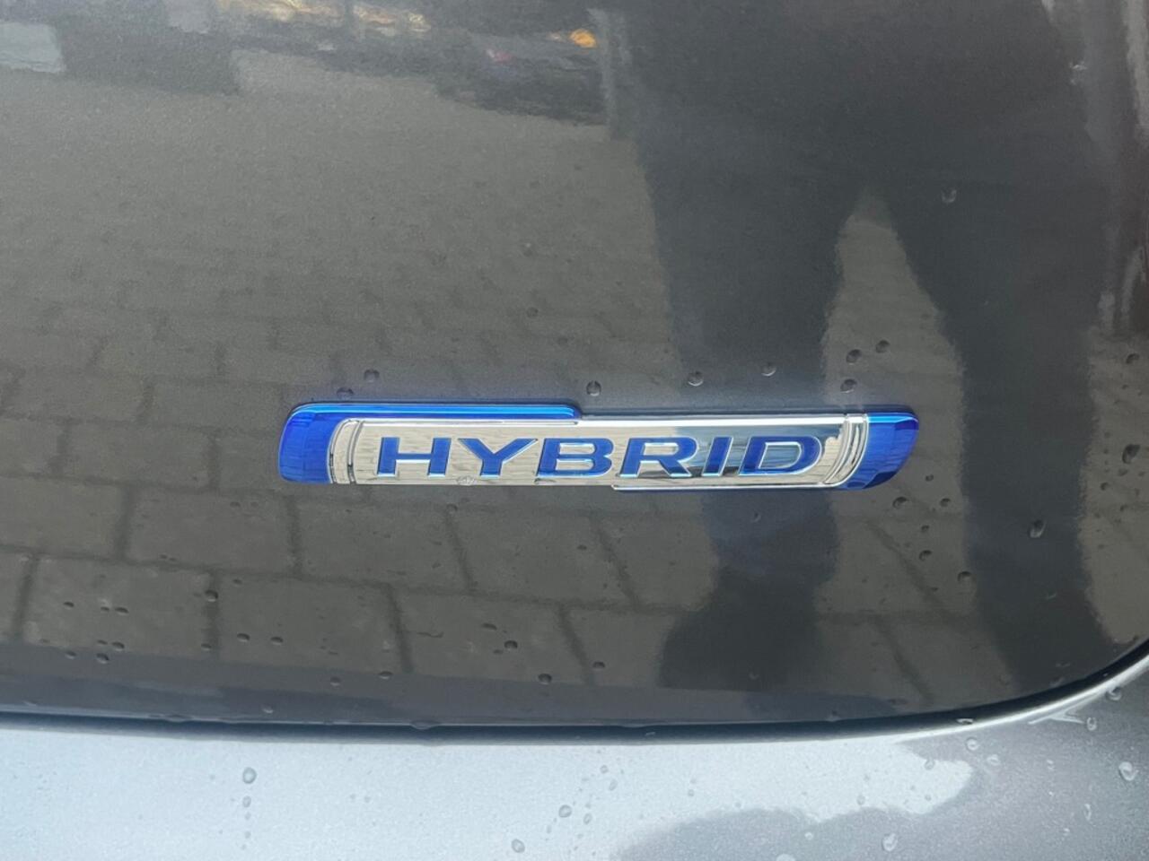 Suzuki SWIFT 1.2 SELECT SMARTHYB.