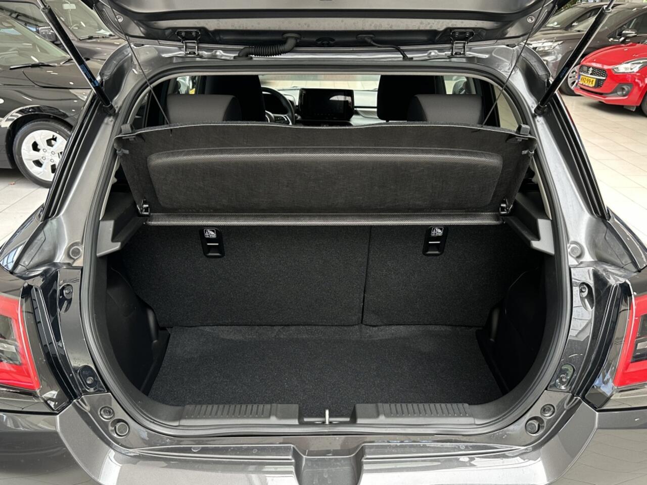 Suzuki SWIFT 1.2 Select SmartHybrid CVT [AUTOMAAT| CAMERA| CARPLAY| CRUISECON