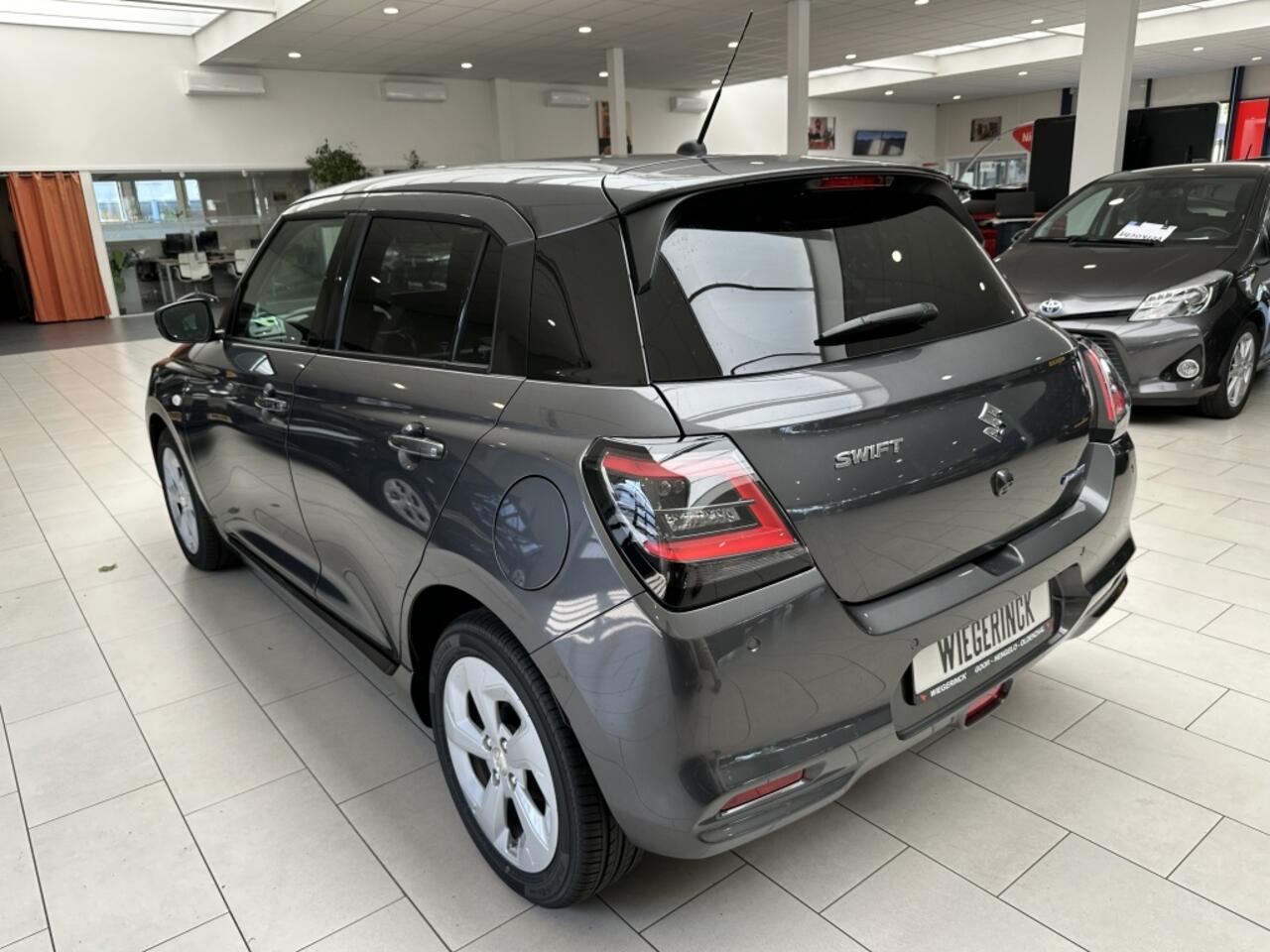 Suzuki SWIFT 1.2 Select SmartHybrid CVT [AUTOMAAT| CAMERA| CARPLAY| CRUISECON