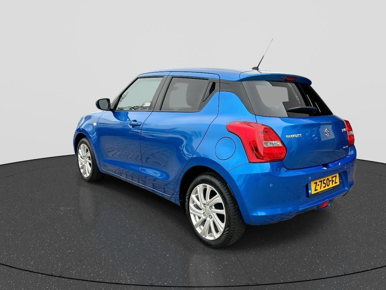 Suzuki SWIFT 1.2 Select Smart Hybrid RIJKLAAR | Airco | Cruise Control | Camera | Navi via App | PDC | BSM
