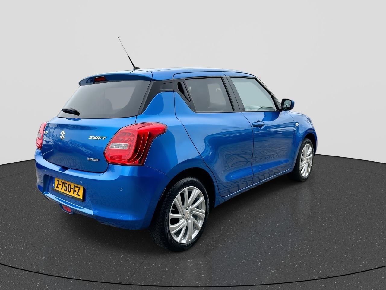 Suzuki SWIFT 1.2 Select Smart Hybrid RIJKLAAR | Airco | Cruise Control | Camera | Navi via App | PDC | BSM