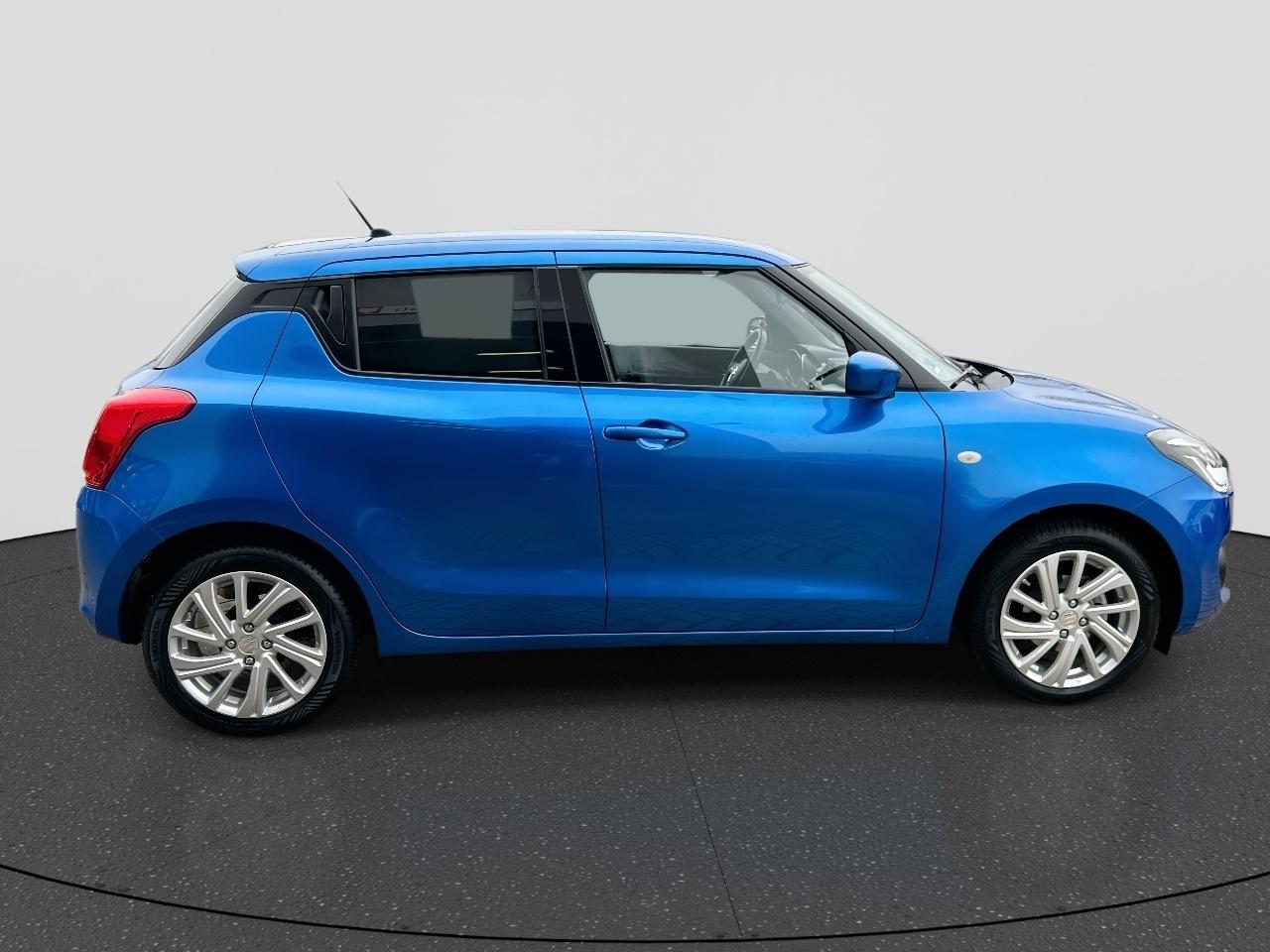 Suzuki SWIFT 1.2 Select Smart Hybrid RIJKLAAR | Airco | Cruise Control | Camera | Navi via App | PDC | BSM