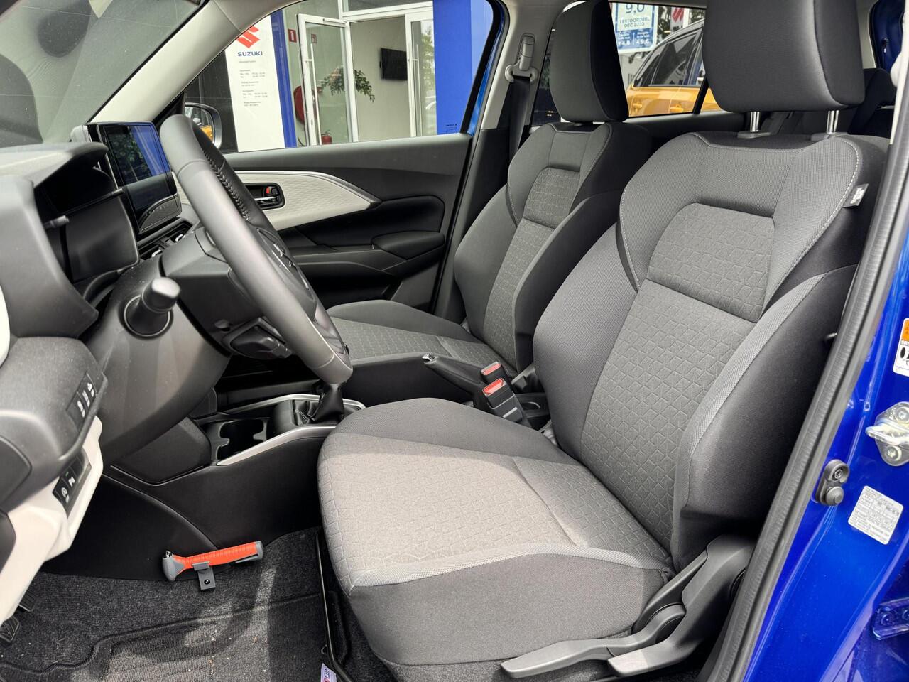 Suzuki SWIFT 1.2 Style Smart Hybrid |Demo BTW accessoirespakket twv. ¤3.700 per direct beschikbaar |