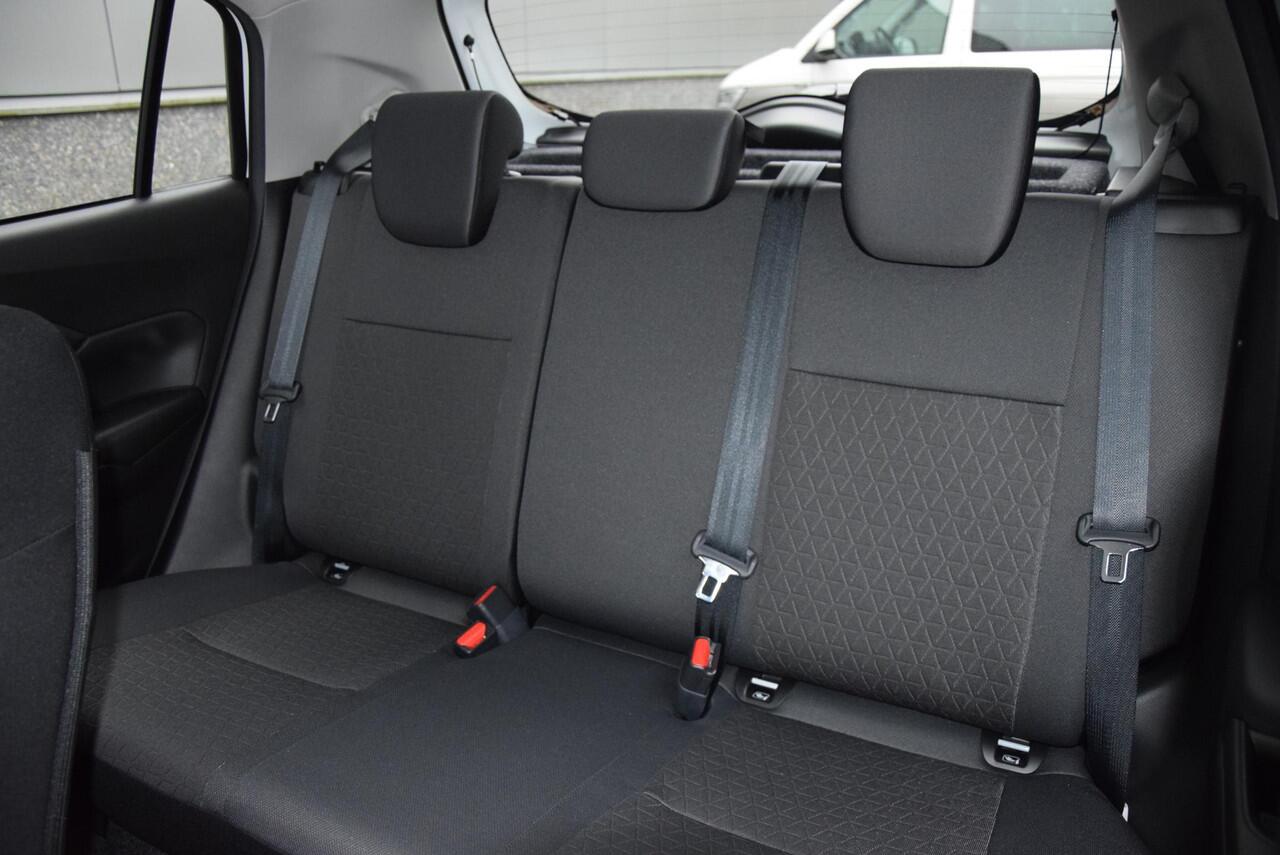 Suzuki SWIFT 1.2 Style Smart Hybrid | Actiekorting ¤2.300,- t/m 30 oktober 2025 !! | 6 jaar garantie of 150.000 KM |