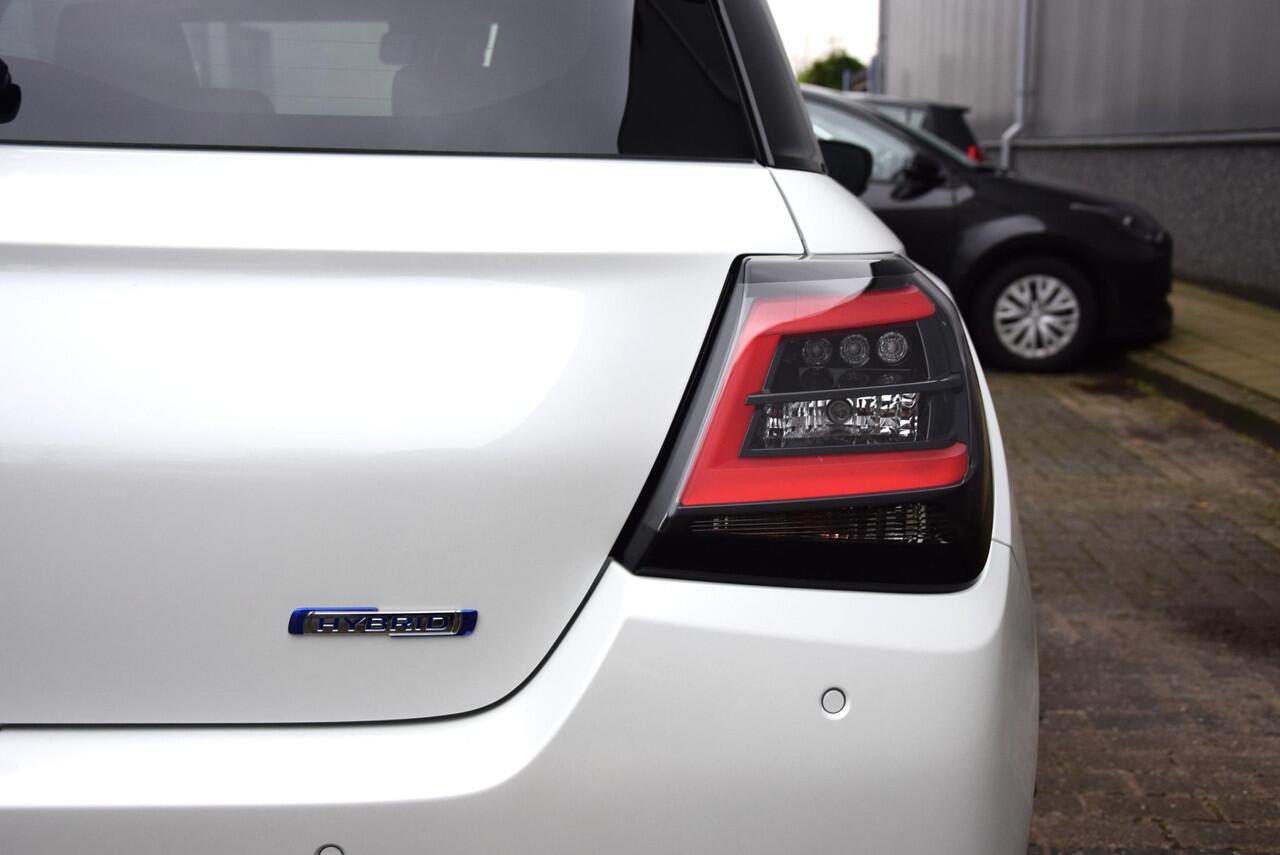 Suzuki SWIFT 1.2 Style Smart Hybrid | Actiekorting ¤2.300,- t/m 30 oktober 2025 !! | 6 jaar garantie of 150.000 KM |