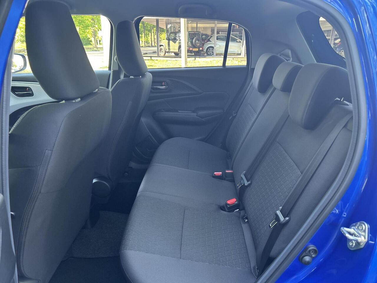 Suzuki SWIFT 1.2 Style Smart Hybrid