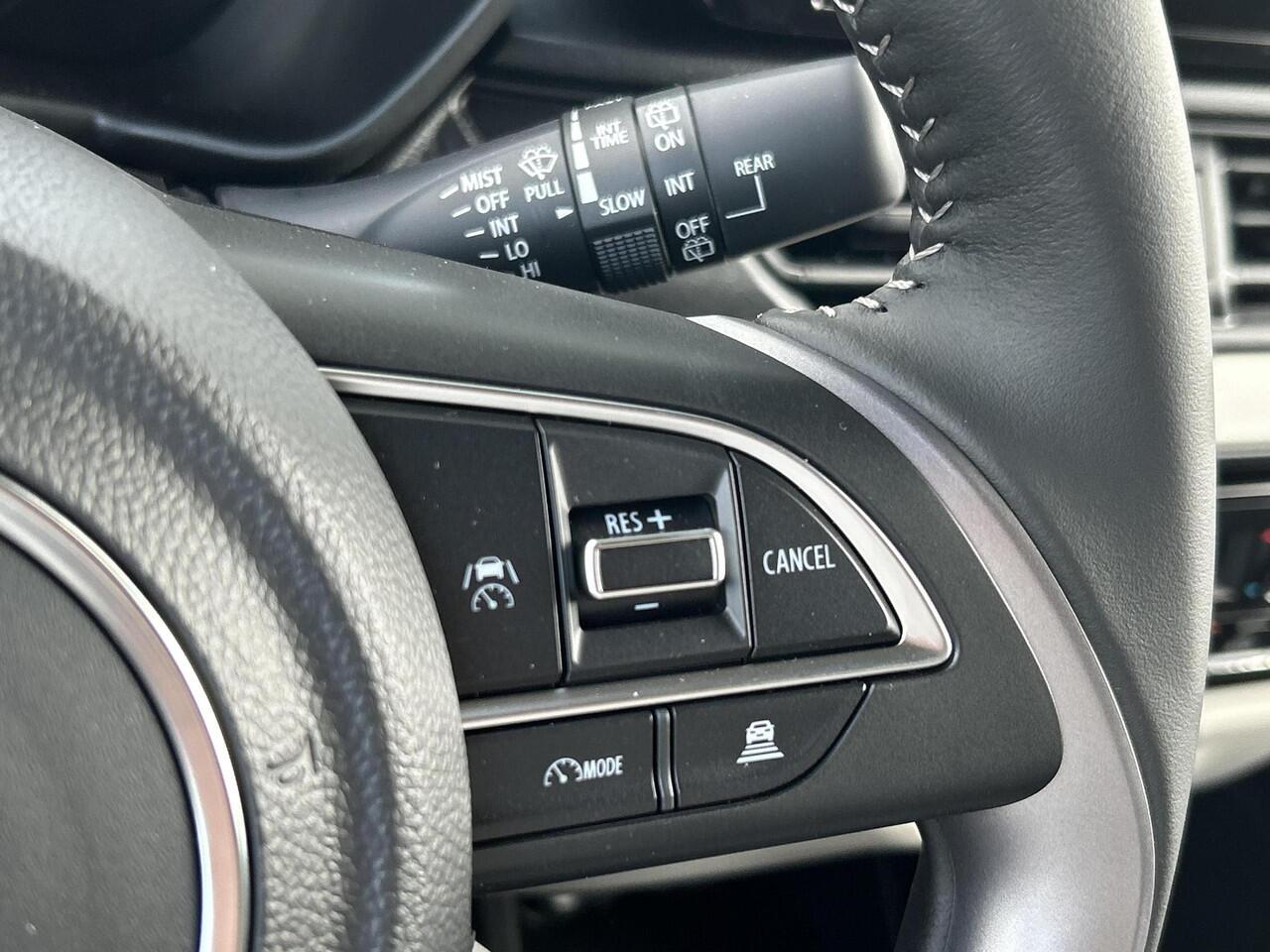 Suzuki SWIFT 1.2 Select Smart Hybrid **NIEUWE AUTO**