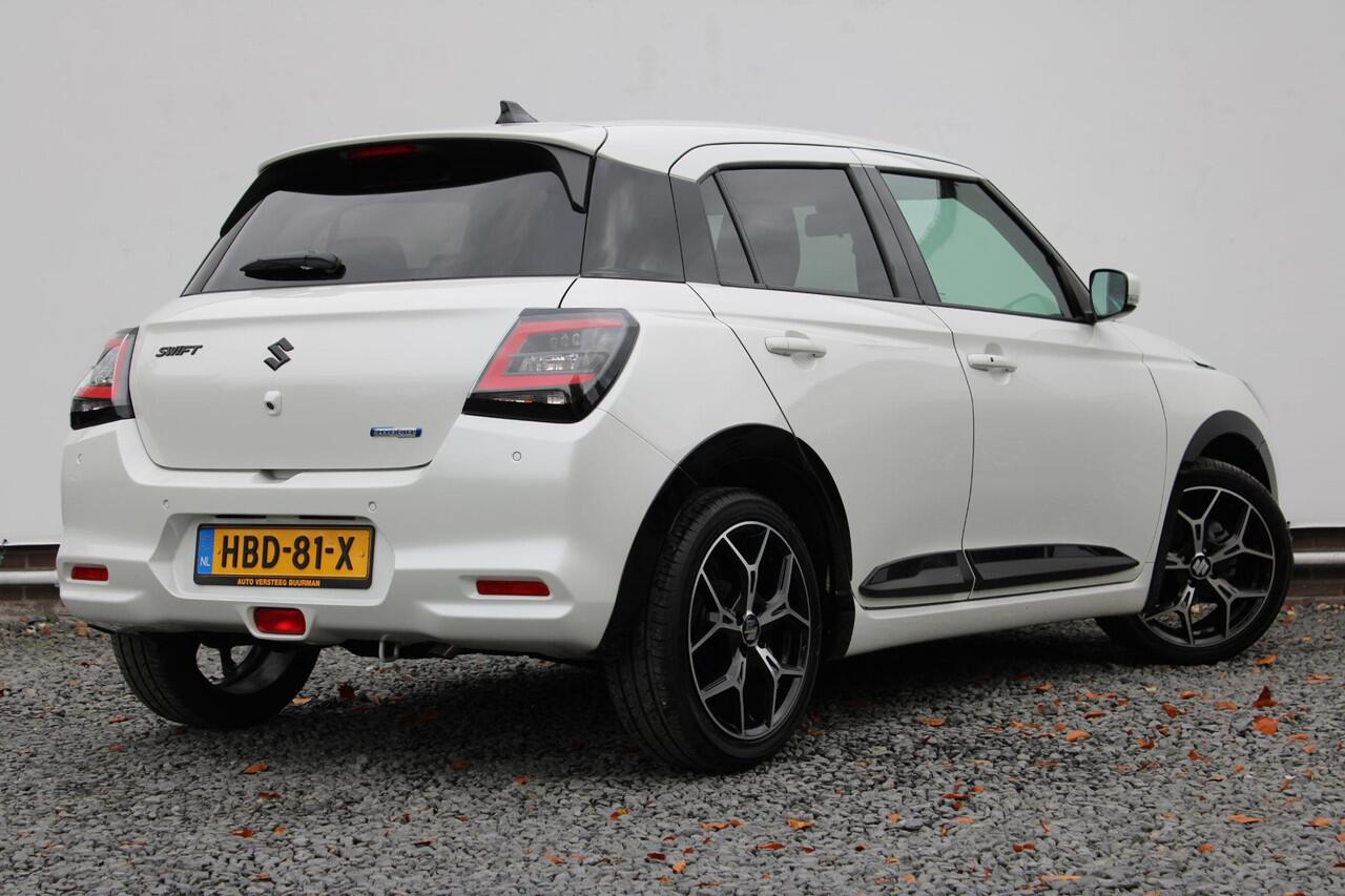 Suzuki SWIFT 1.2 Style Smart Hybrid, 17 inch en GT-Pakket, Dodehoek Detector, Suzuki Body Kit Piano Black Demo Voordeel!